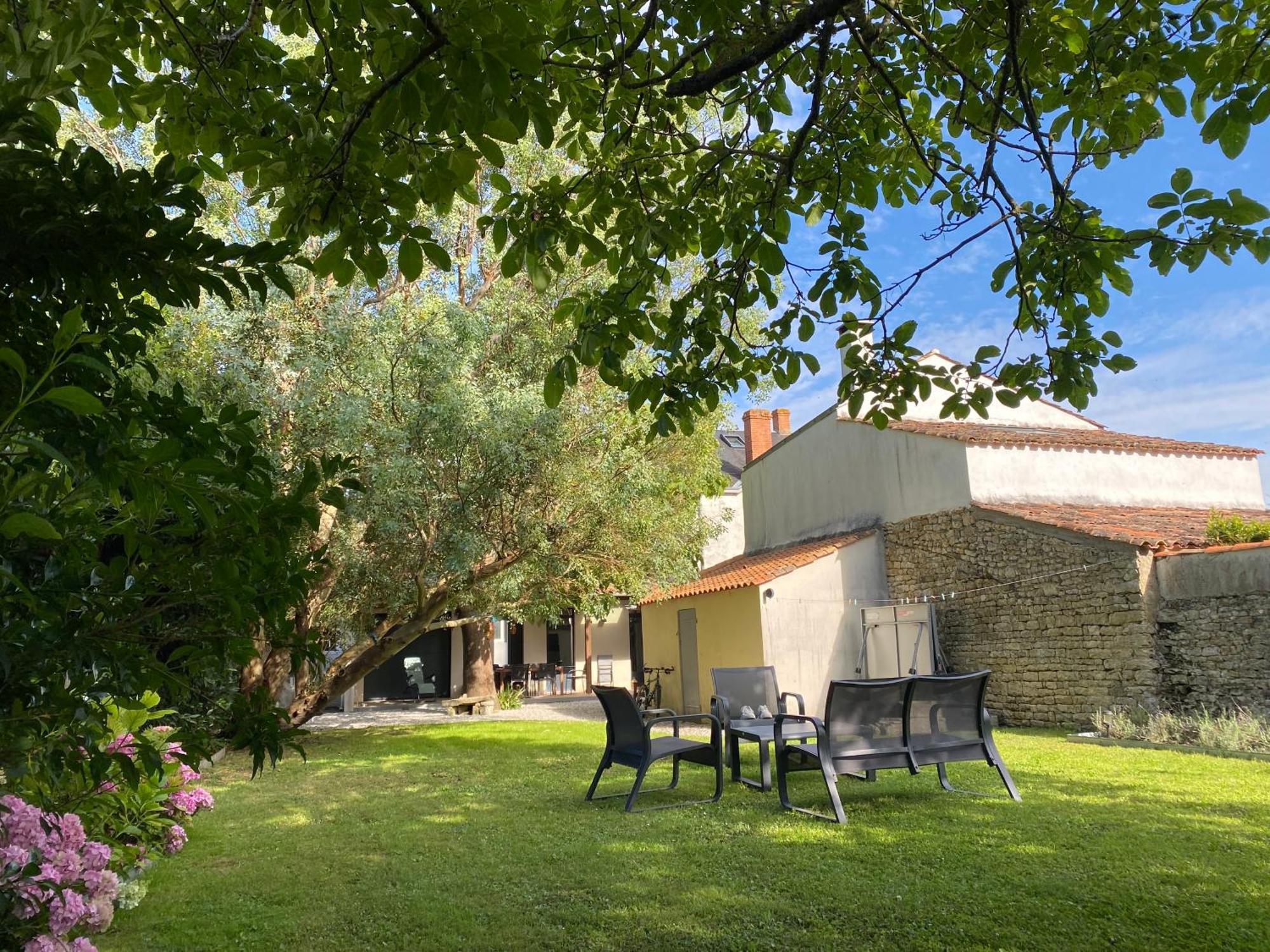 Villa Paulownia - A 1,2Km Des Plages - Tout Confort Au Coeur Du Bourg Жар-сюр-Мер Екстериор снимка
